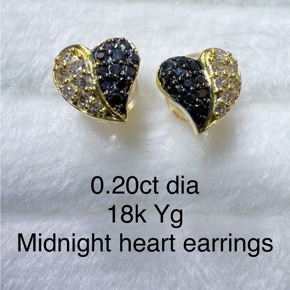 Heart diamond earrings